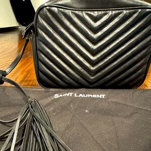 SAINT LAURENT
Lou medium quilted leather shoulder bag
